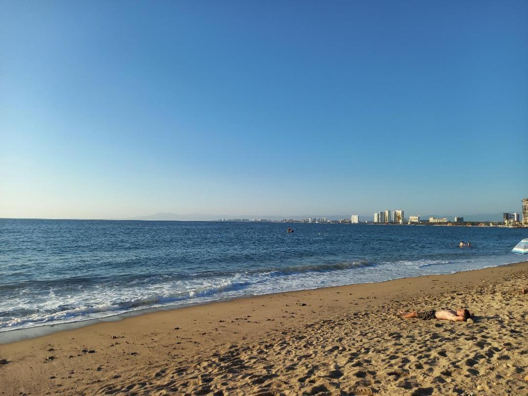 Hostal Bravo Vallarta Пуерто Валярта Екстериор снимка