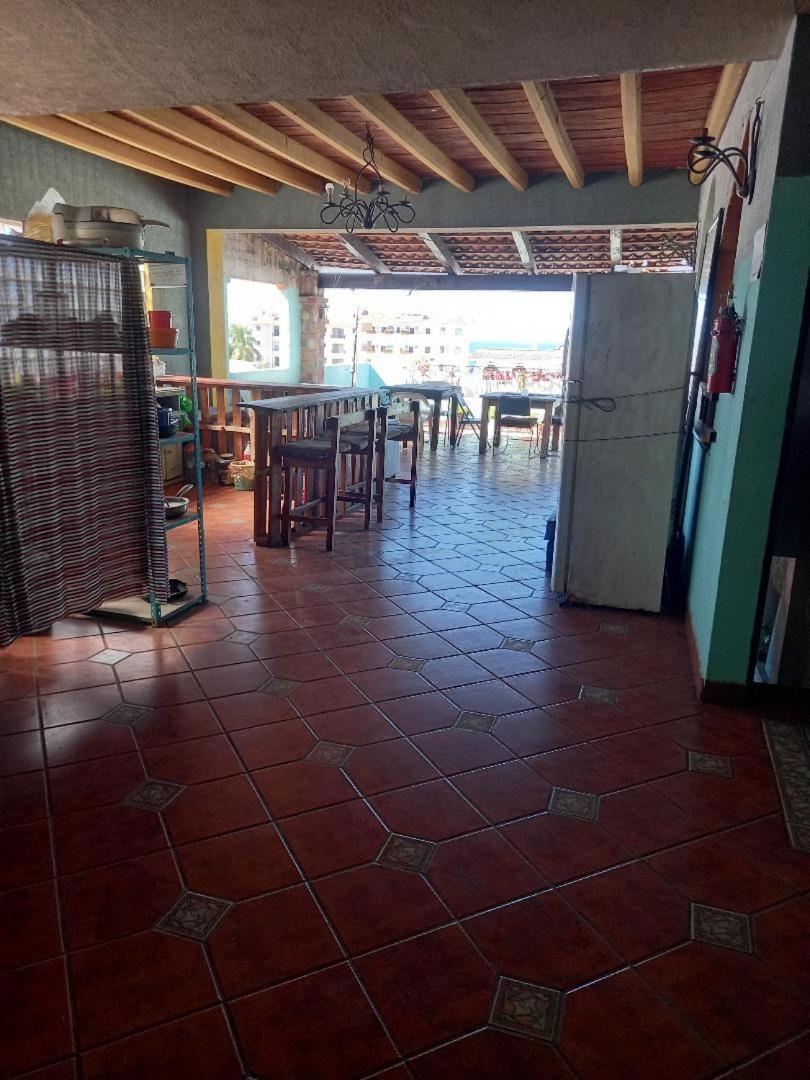 Hostal Bravo Vallarta Пуерто Валярта Екстериор снимка